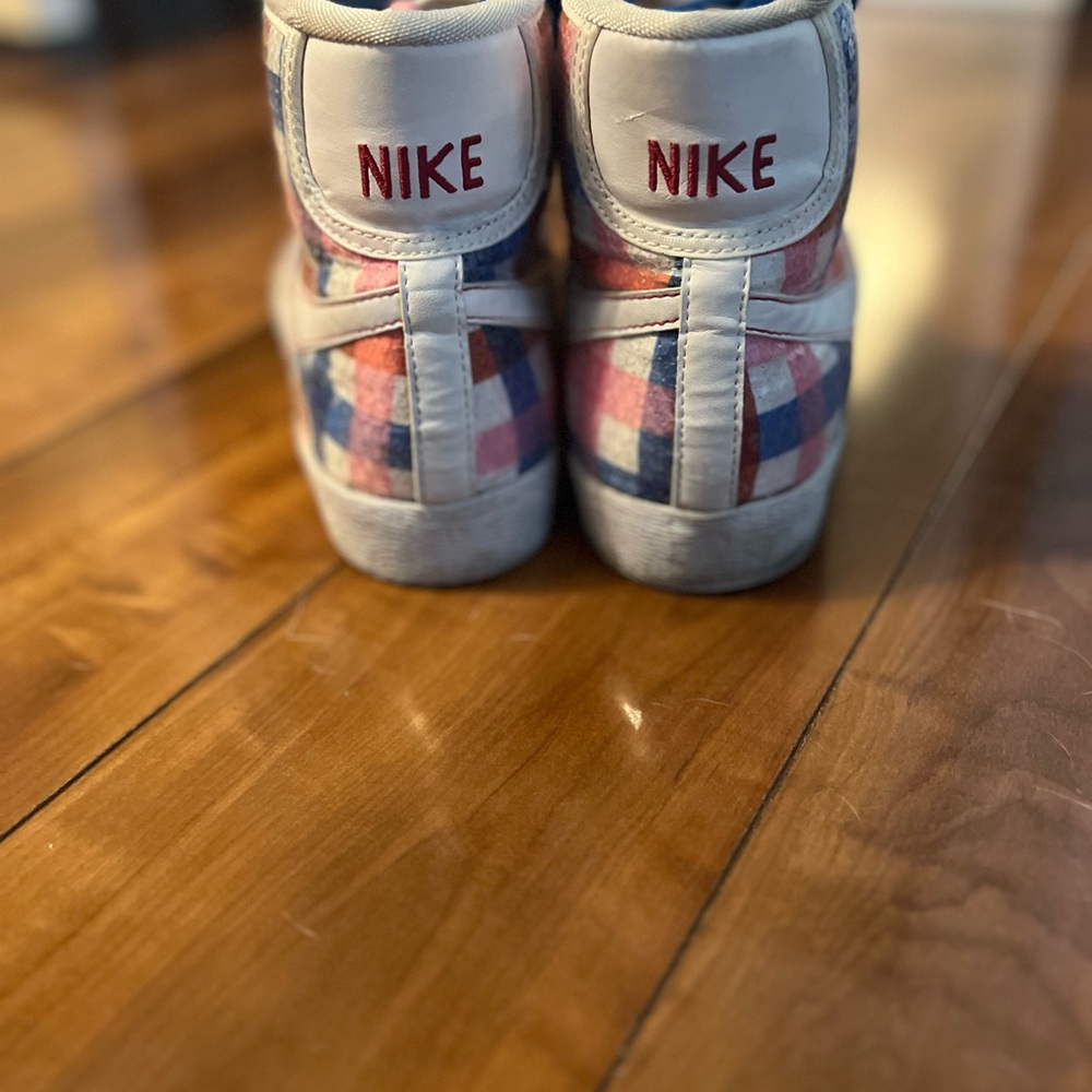 Nike Women's High-Top Sneakers in Blue, Pink, Red, White Plaid - Picture 9 of 16